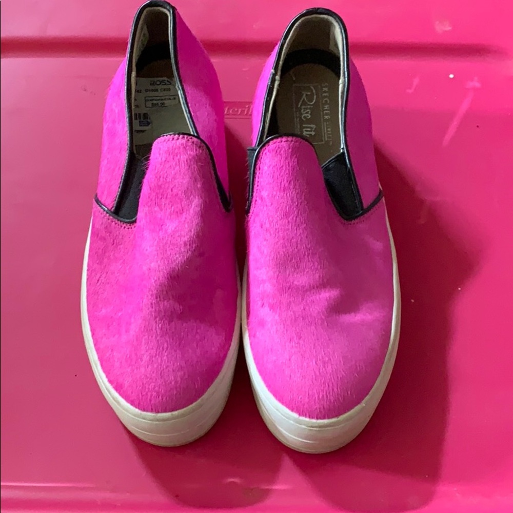 Sketchers size 7 pink pony hair